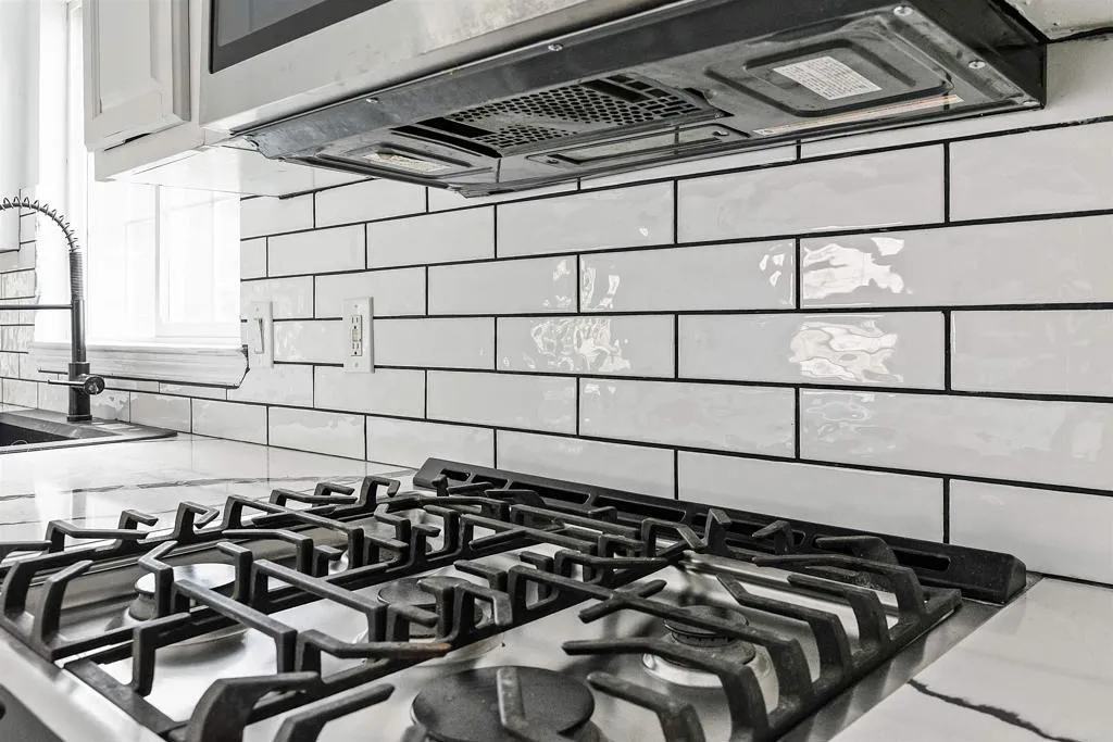 44564 Lewis Valley Road, Hemet, California 92544 home-pic-12